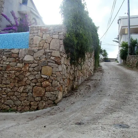 Lola Jelsa (Hvar)